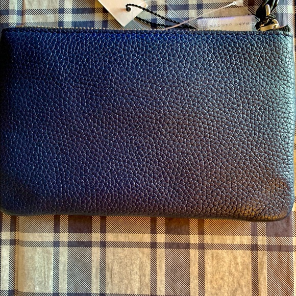 NWT MARC JACOBS Empire City Wristlet (Dark Navy) - Picture 5 of 11